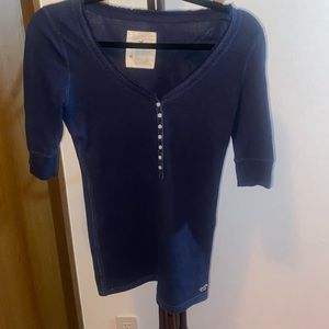 HOLLISTER women's casual v neck button shirt